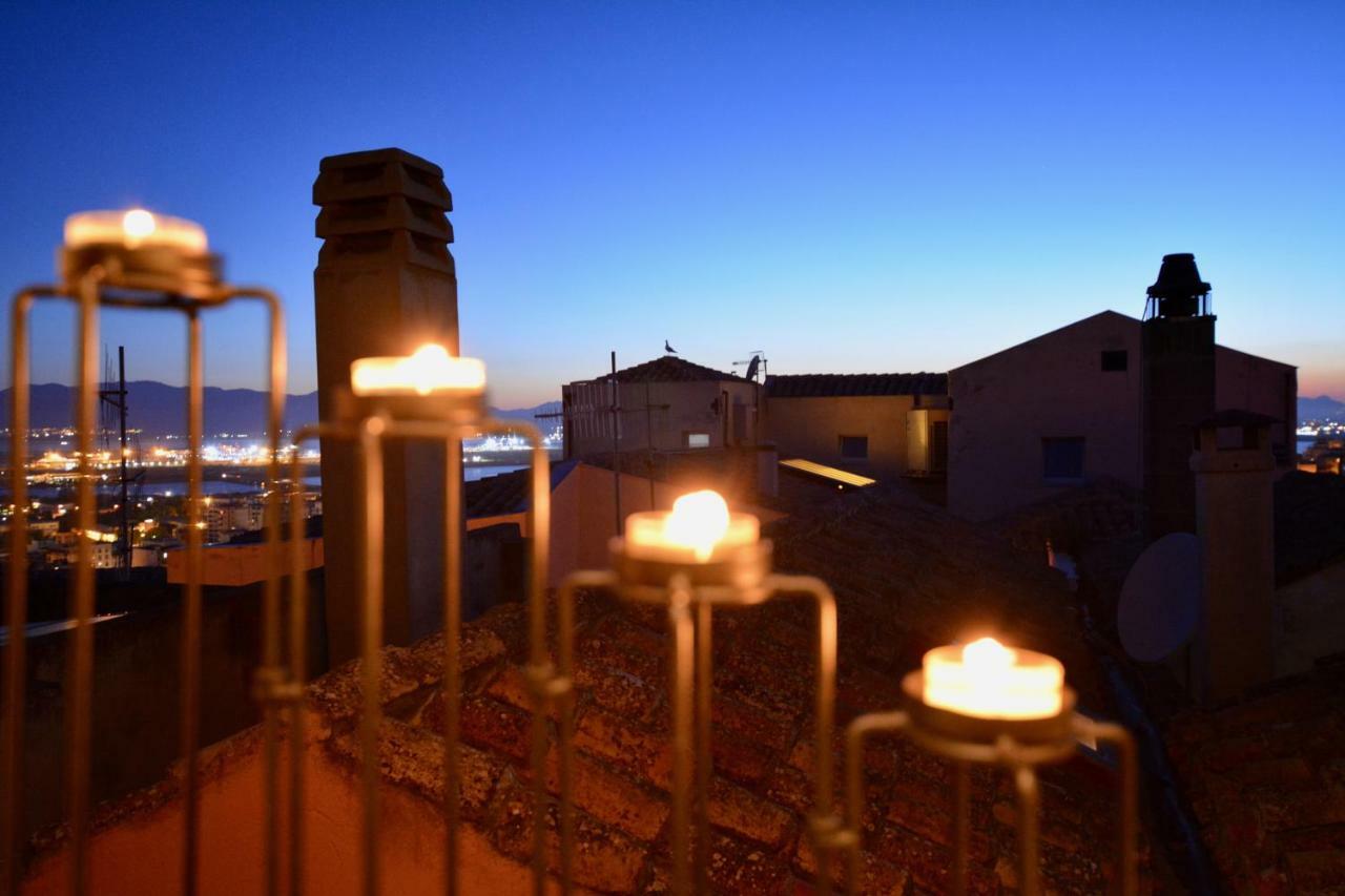 Romantic Suite Canelles Cagliari Exterior photo