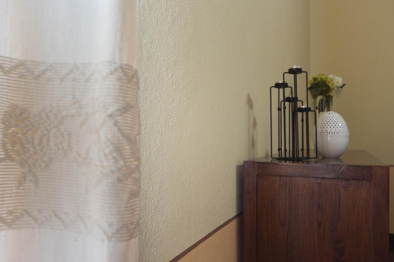 Romantic Suite Canelles Cagliari Exterior photo
